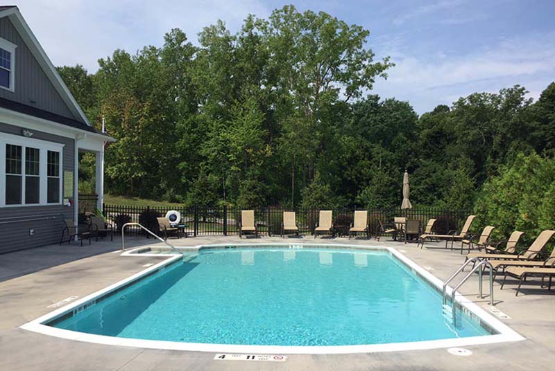 The Pool at StoneBrook Towndomes and Cottages